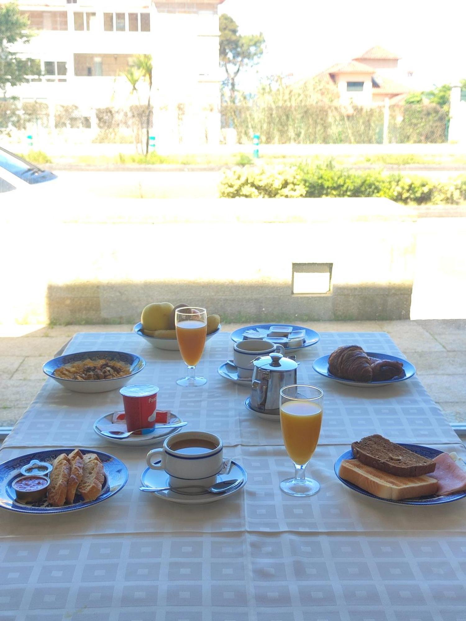 Hotel Miramar Playa America Nigrán Екстериор снимка
